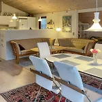 Pet Friendly In 24rup With Wifi * Jerup