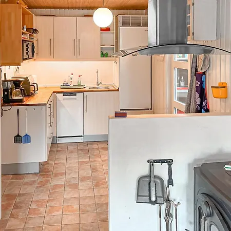 Pet Friendly In 24rup With Wifi Jerup